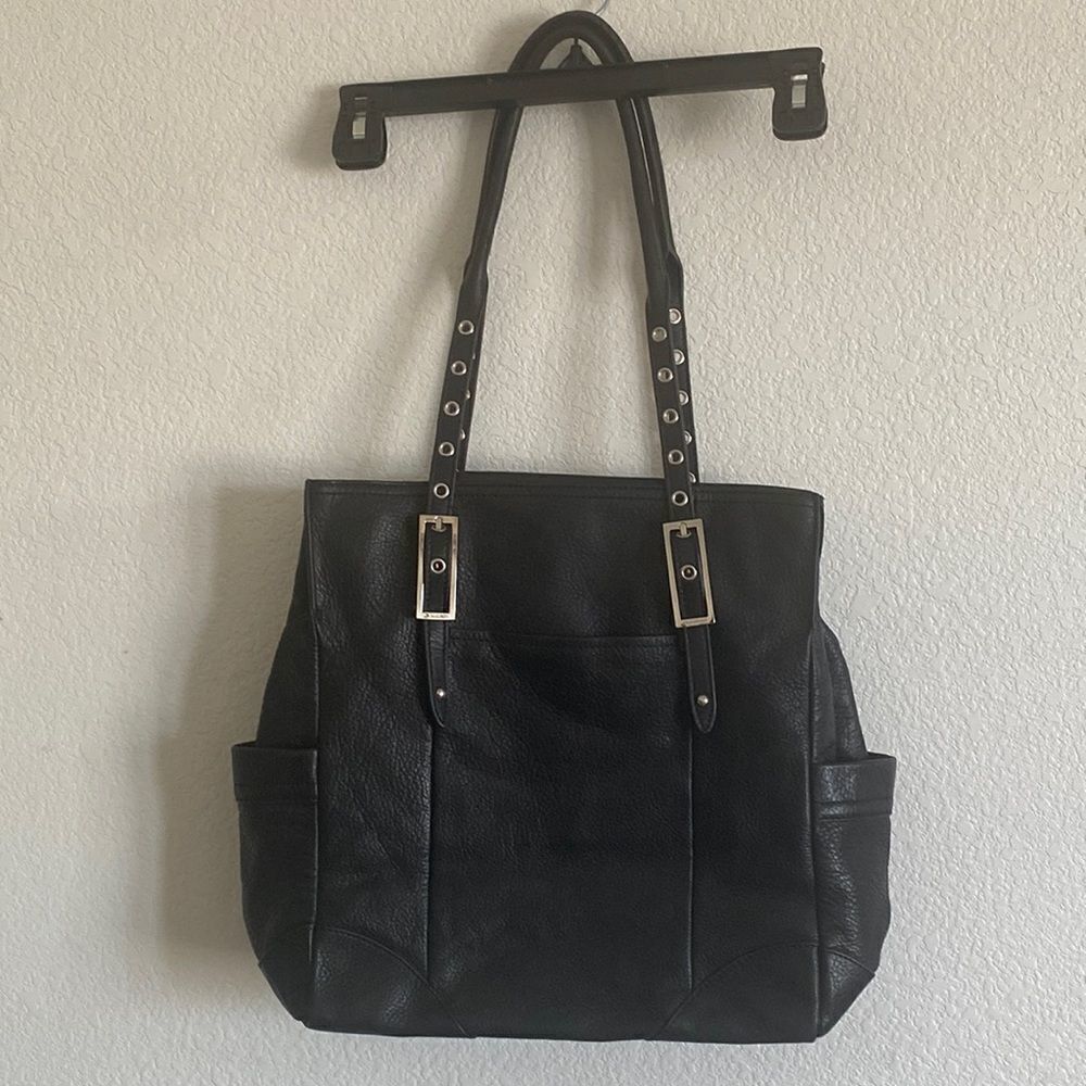 B MAKOWSKY Black Pebbled Leather Handbag NWOT